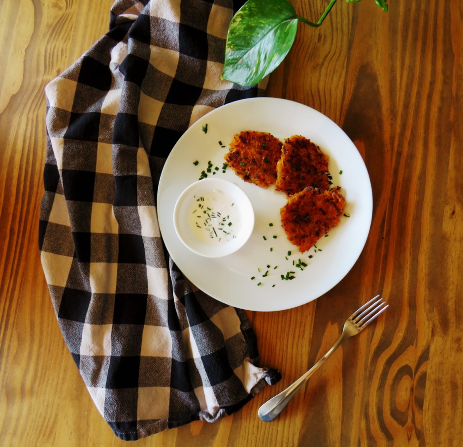 Vegane Süßkartoffel-Puffer